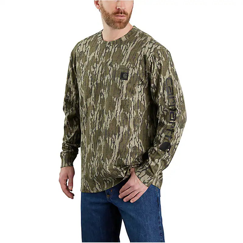 LOOSE FIT HEAVYWEIGHT LONG-SLEEVE POCKET CAMO LOGO GRAPHIC T-SHIRT 105483